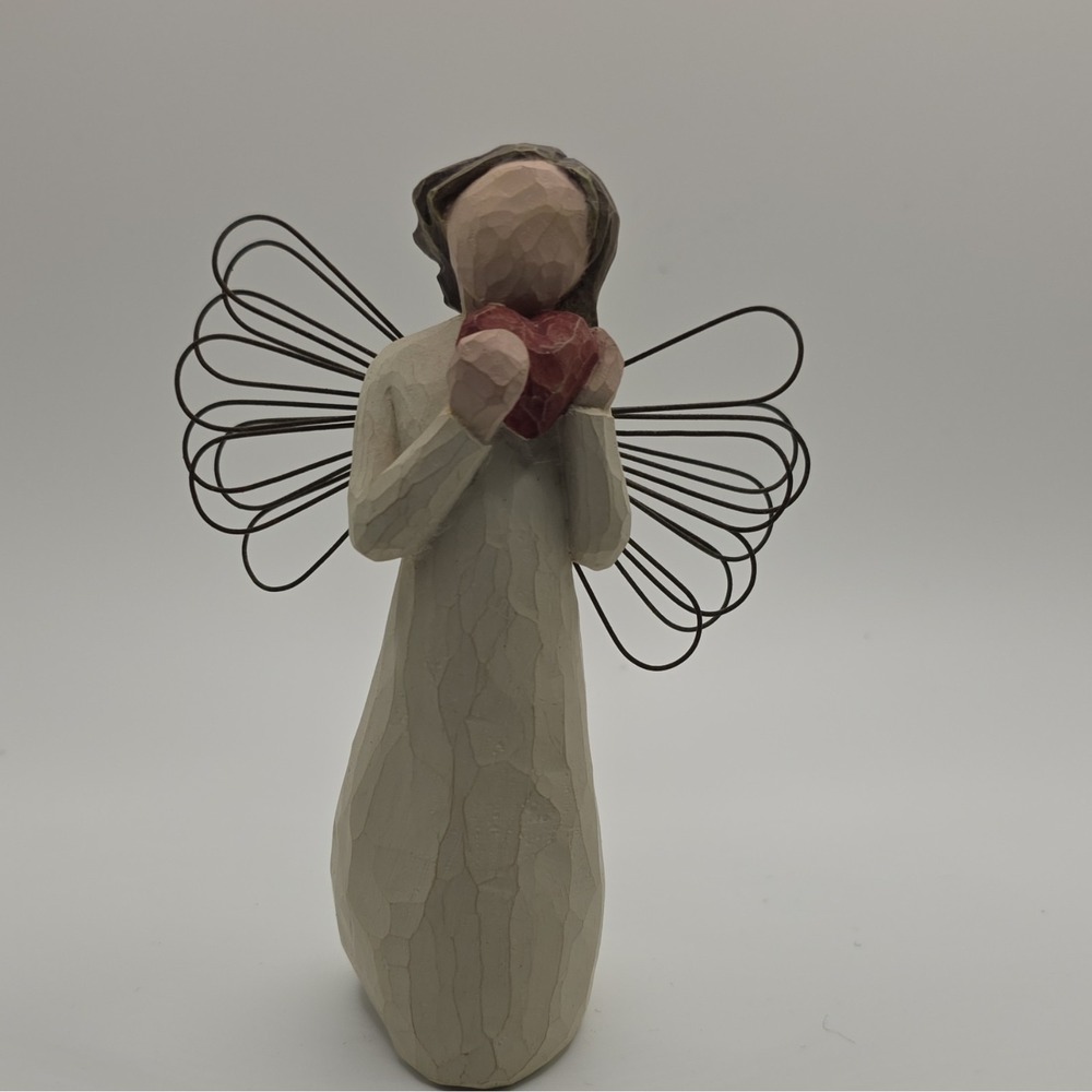 Willow Tree Angel of the Heart Figurine Susan Lordi Signed 2000 5"